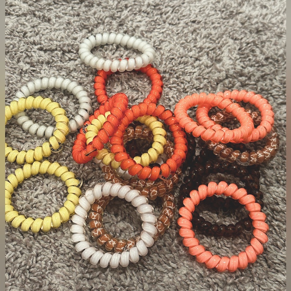 Group of large teleties hair ties!